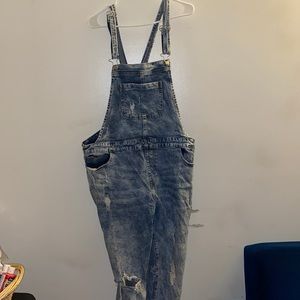 Acid washed Jean jumper(overalls)